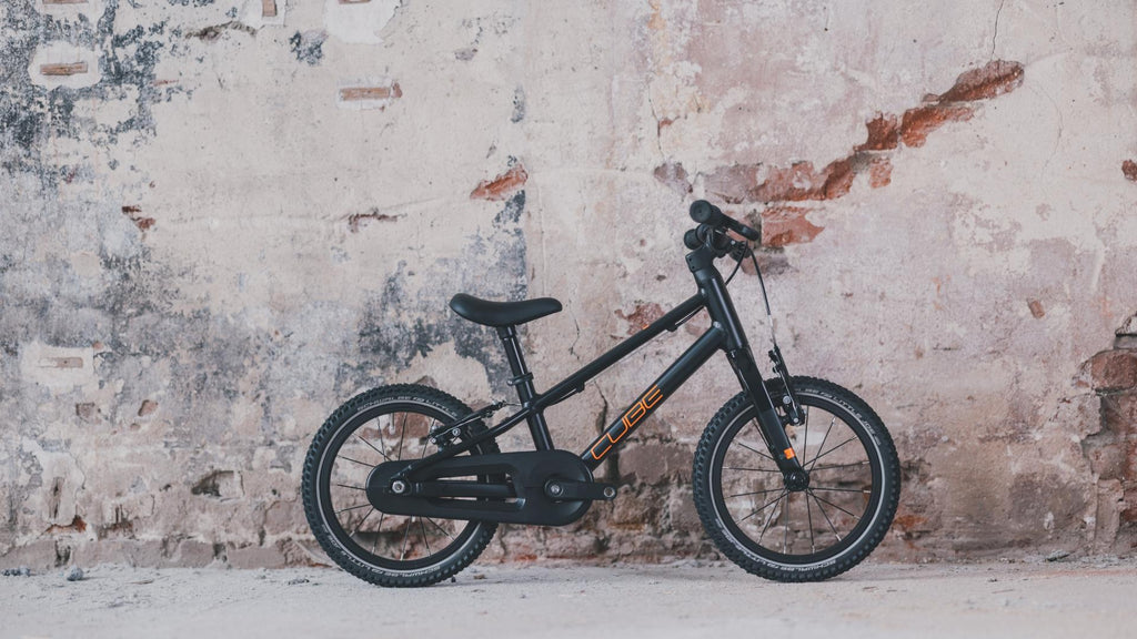 Vélo enfant Cube numove 140 black´n´orange