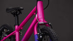 Vélo enfant Cube numove 160 fucsia´n´plum