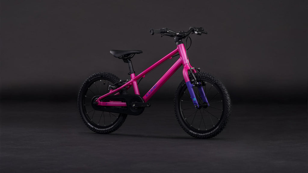 Vélo enfant Cube numove 160 fucsia´n´plum
