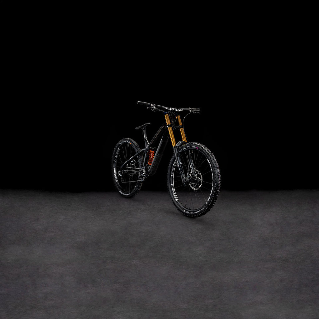 Vtt dh Cube two15 hpc slt 29 carbon´n´black