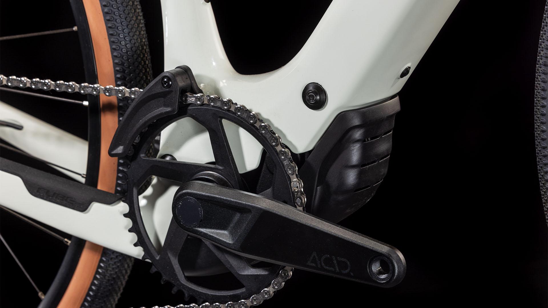 Vélo gravel électrique Cube nuroad hybrid c:62 race 400x desertstone´n´green