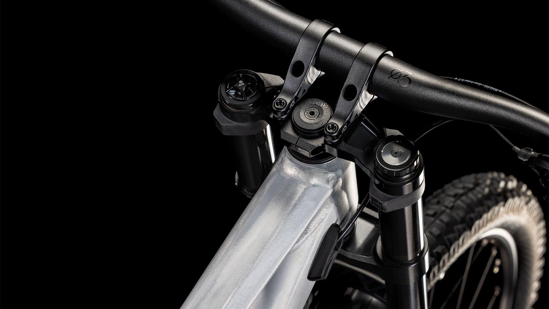 Vtt dh Cube two15 pro 27.5 rawmetal´n´black