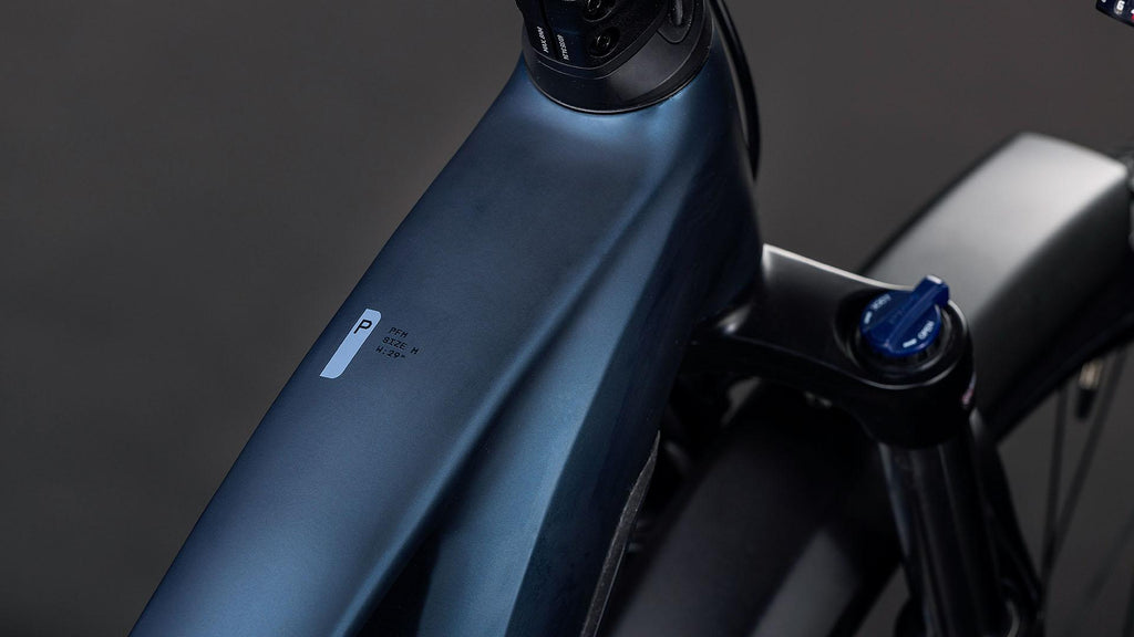 Vtt électrique Cube reaction hybrid performance 600 fe indigoblue´n´reflex