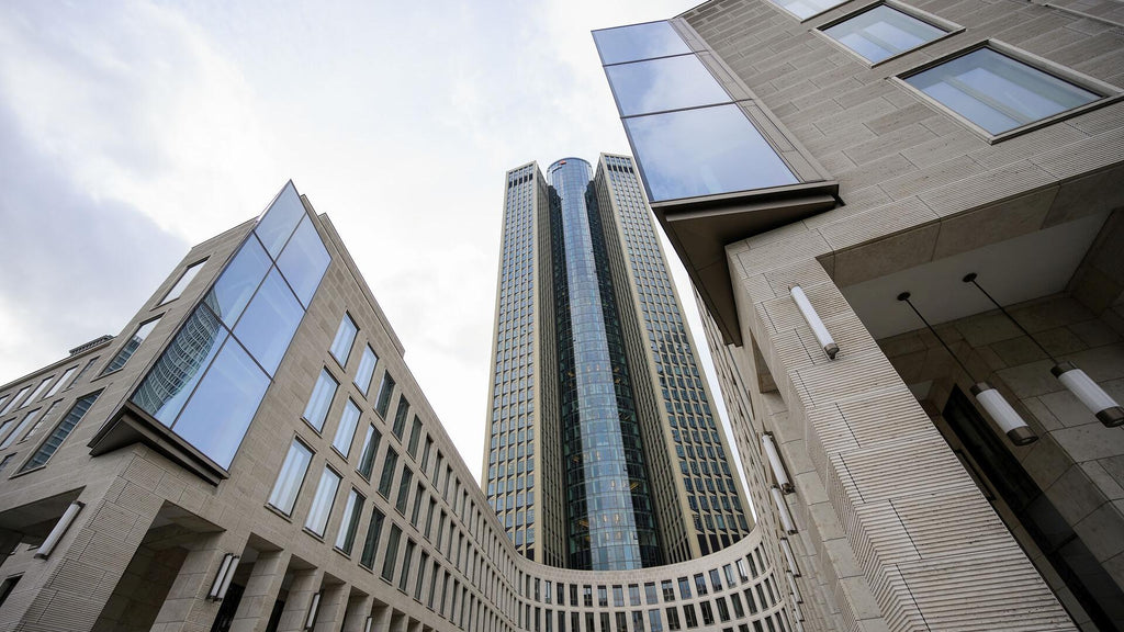 Vélo gravel électrique Cube nulane hybrid c:62 race 400x fe sleekgrey´n´prism