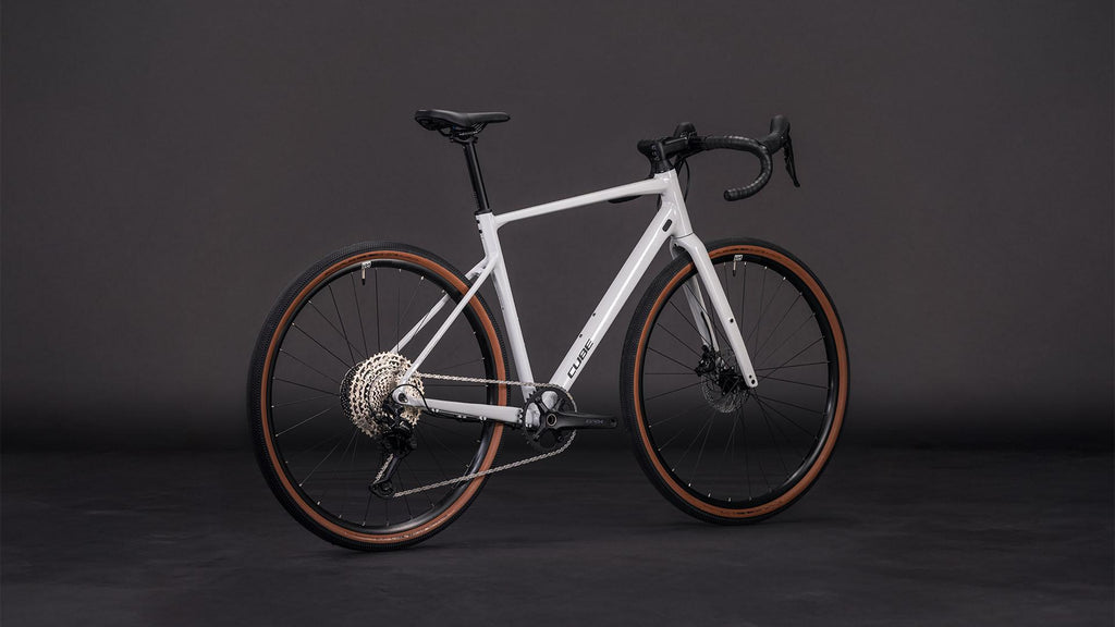 Vélo gravel Cube nuroad ex cotton´n´grey